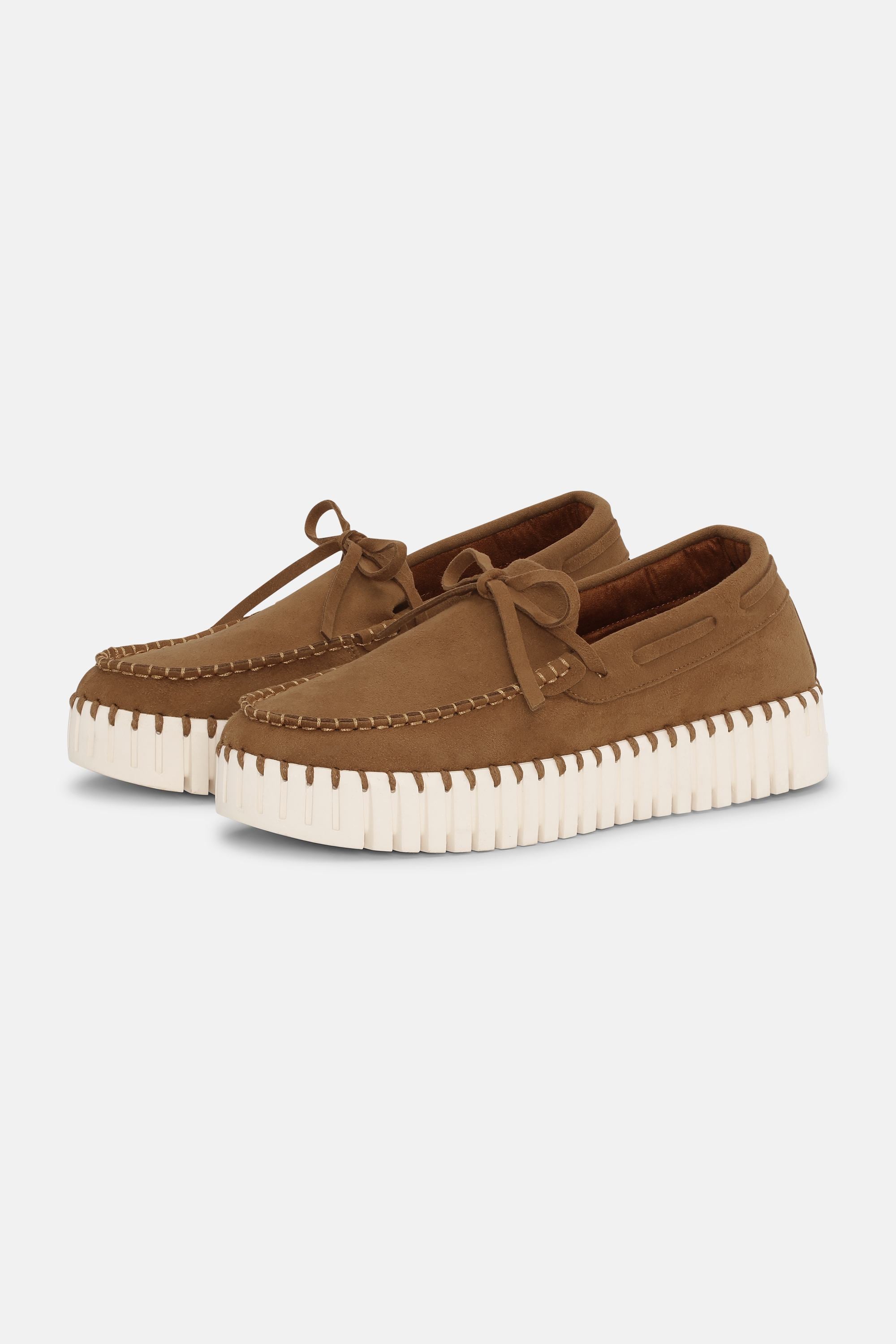 Tulip Sailor Shoe - Cashew Pearled Ivory